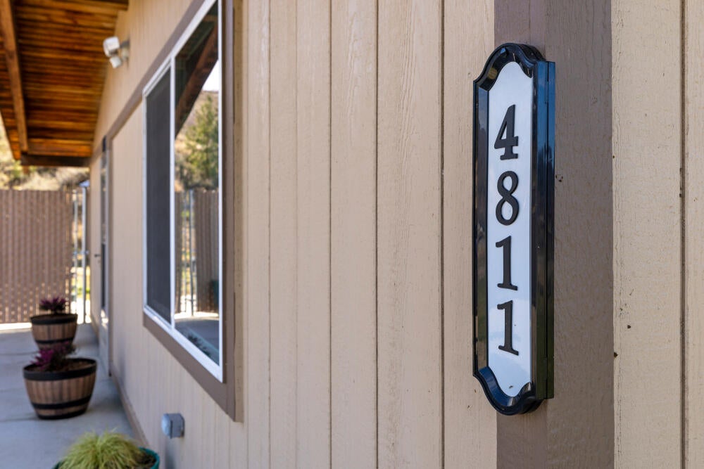 4811 Wocus Road Klamath Falls, OR 97601 - Photo 5 of 44 4811WocusRd-37