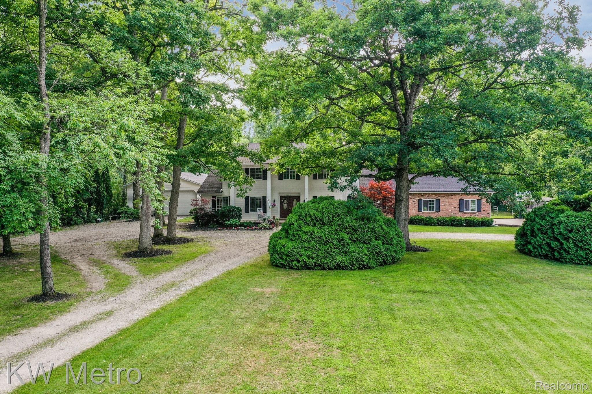 28291 Martindale Road New Hudson, MI 48165 - Photo 4 of 96 28291+Martindale+Rd+Lyon+Charter+Township-0-web.jpg