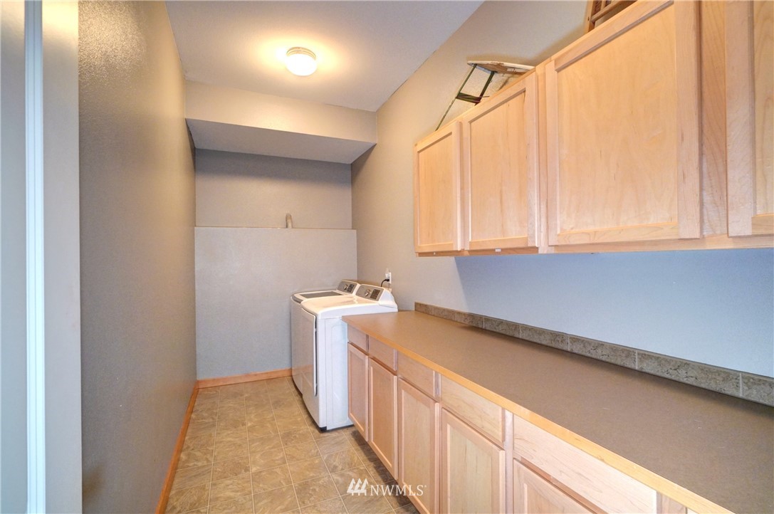 9747 Phillips Road Southeast Port Orchard, WA 98367 - Photo 25 of 40 Gallery Image 25