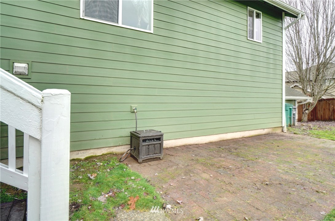 9747 Phillips Road Southeast Port Orchard, WA 98367 - Photo 31 of 40 Gallery Image 31