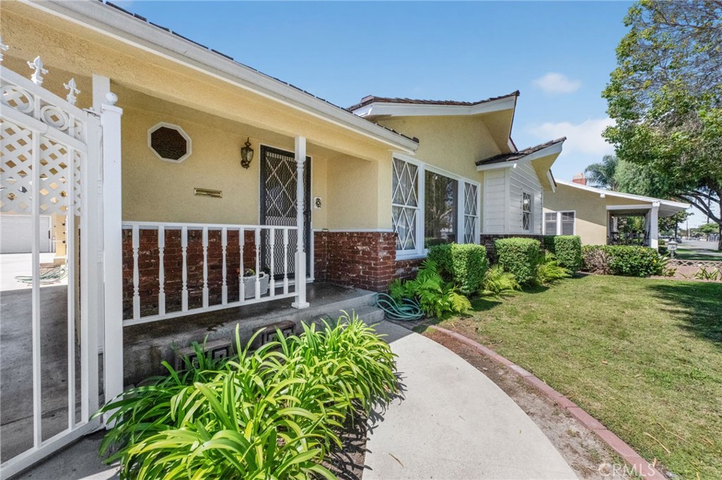 9470-9472 Foster Road Bellflower, CA 90706 - Photo 8 of 61