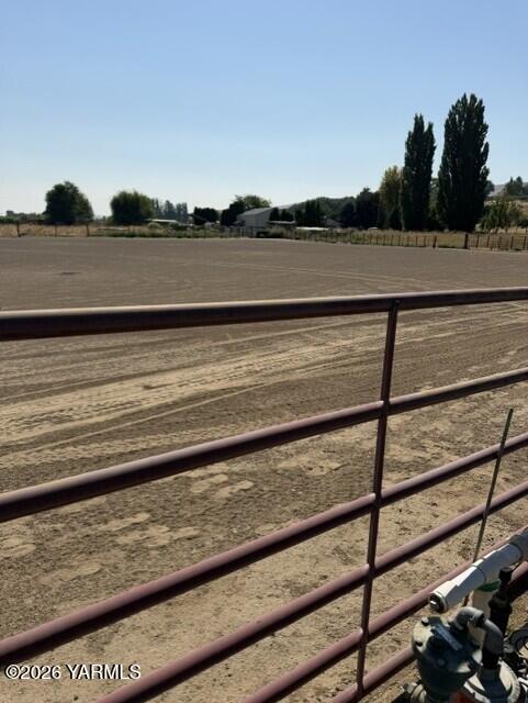 3501 Desmarais Road Moxee, WA 98936 - Photo 18 of 24 3501 Desmarais Rd Arena area