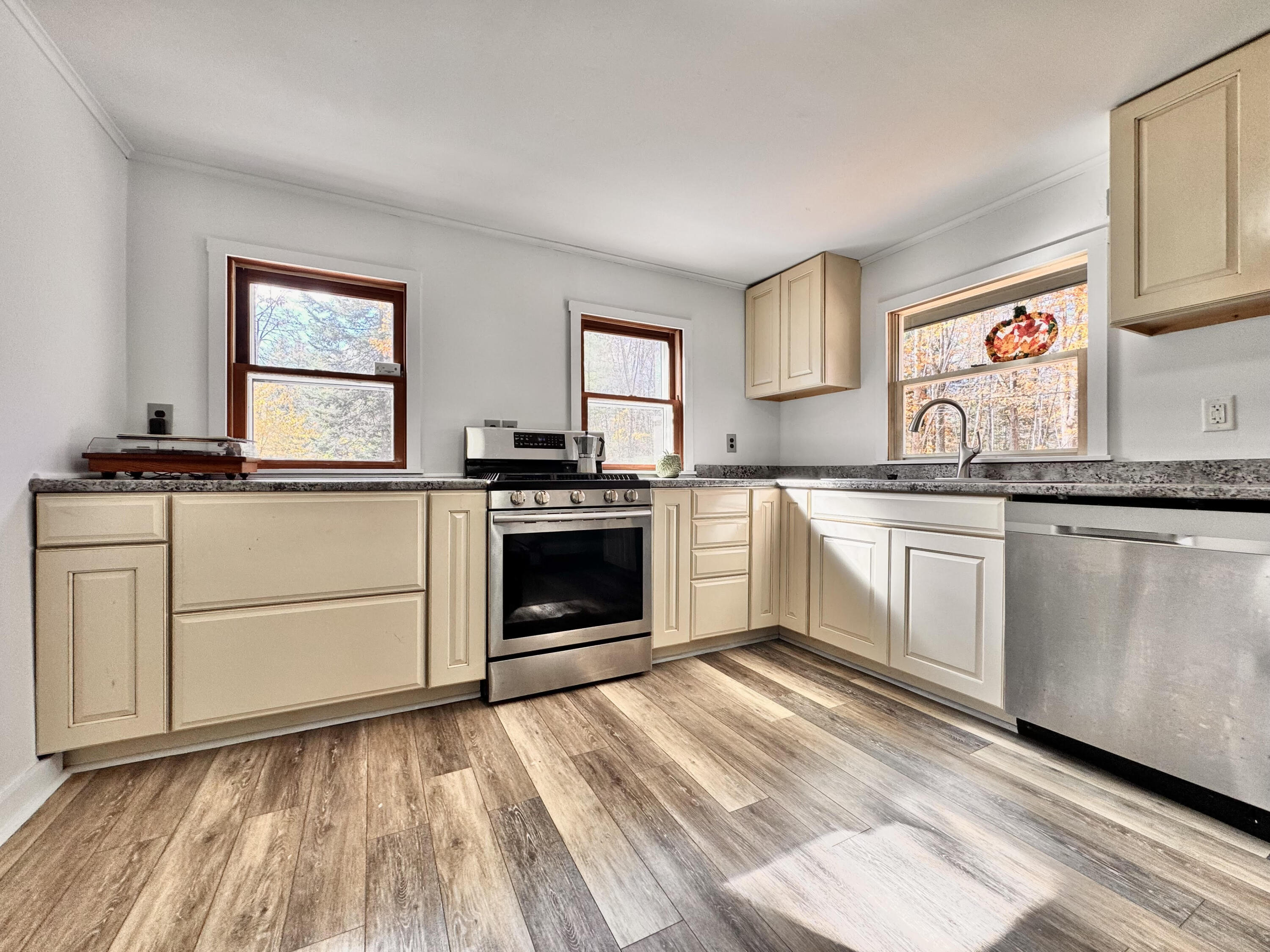 27 Brilliant Way Naples, ME 04055 - Photo 6 of 29 unnamed (5)