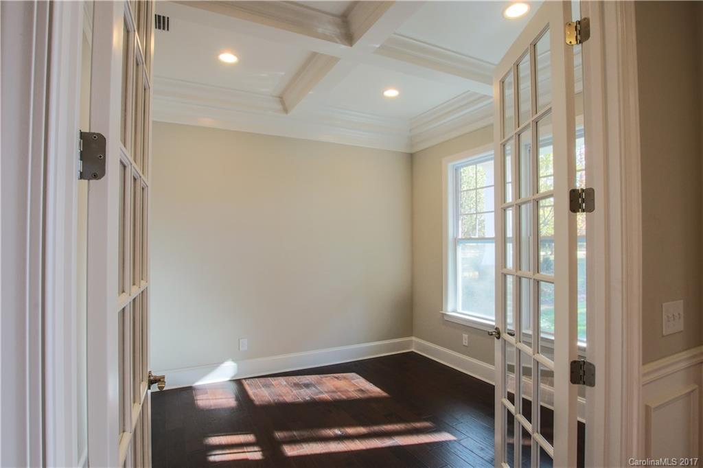3820 McKee Road Charlotte, NC 28270 - Photo 4 of 21 Gallery Image 4