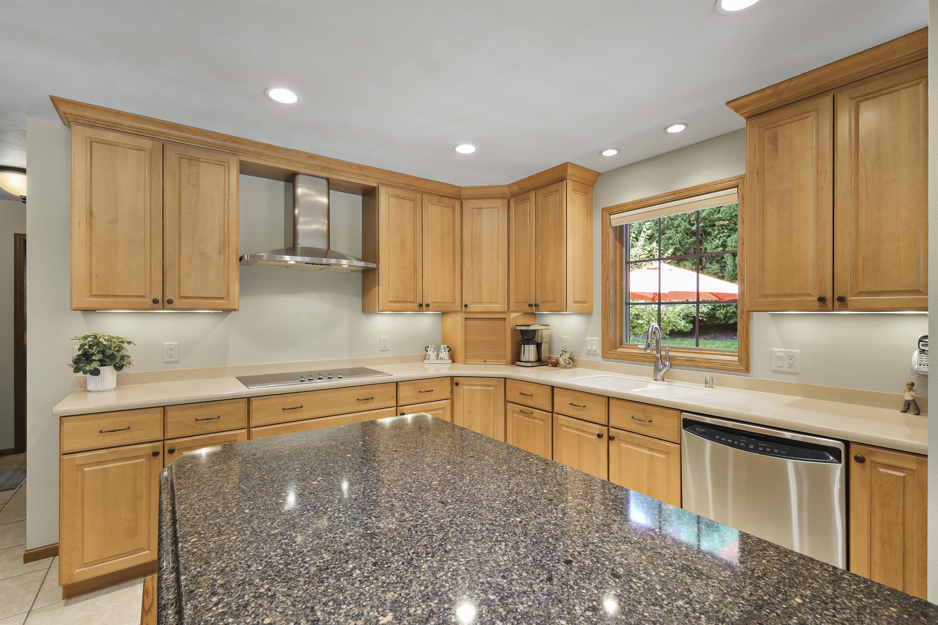 1138 North Westfield Road Madison, WI 53717 - Photo 12 of 55 Gallery Image 12