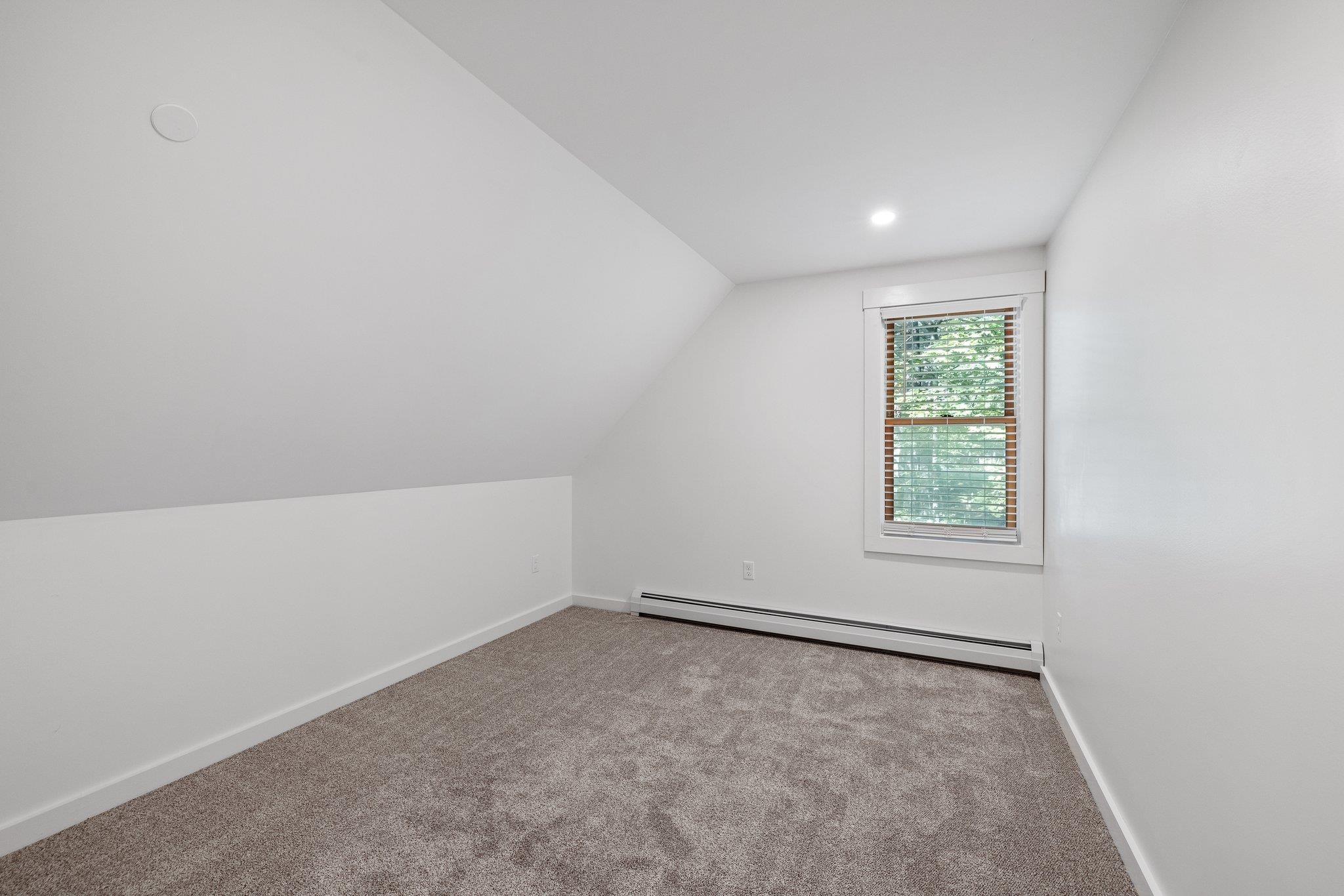 14 Greemore Road Meredith, NH 03253 - Photo 22 of 40