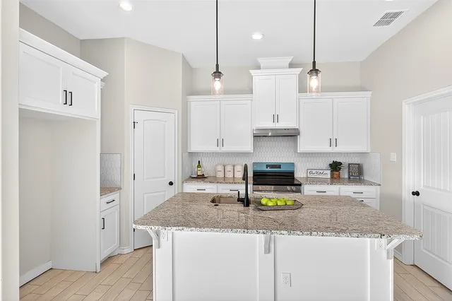 $367,500 | 145 County Road 150, Alice, TX 78332