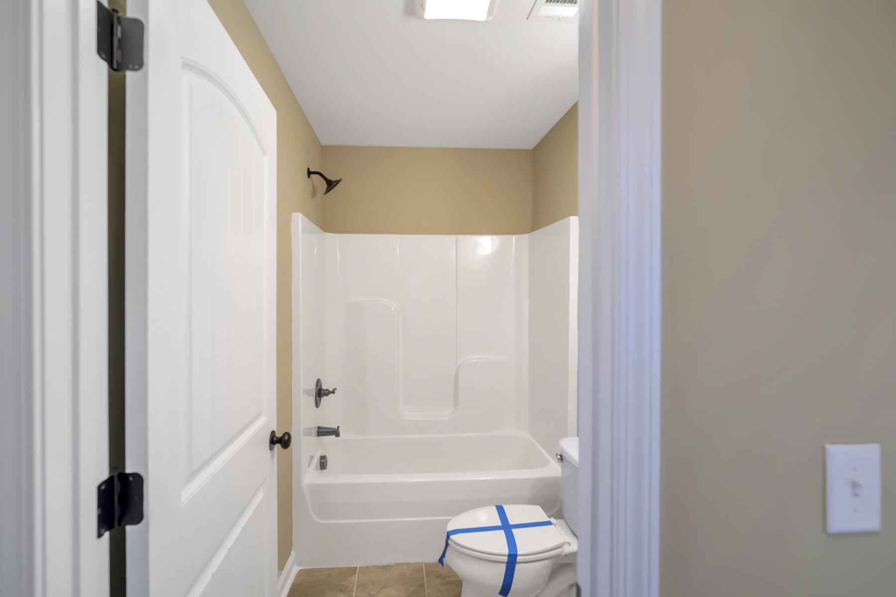 1240 A Bluebird Road Lebanon, TN 37087 - Photo 8 of 10 One of the two full baths upstairs.