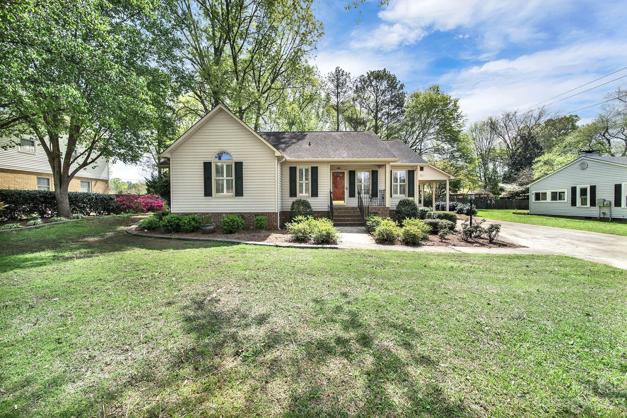 1305 Hawthorne Road Lancaster, SC 29720 - Photo 1 of 29 Gallery Image 1