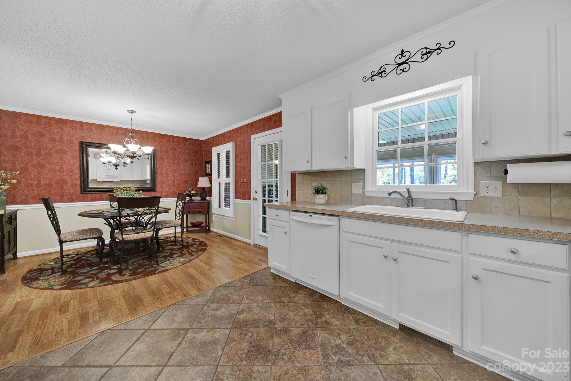 1305 Hawthorne Road Lancaster, SC 29720 - Photo 10 of 29 Gallery Image 10