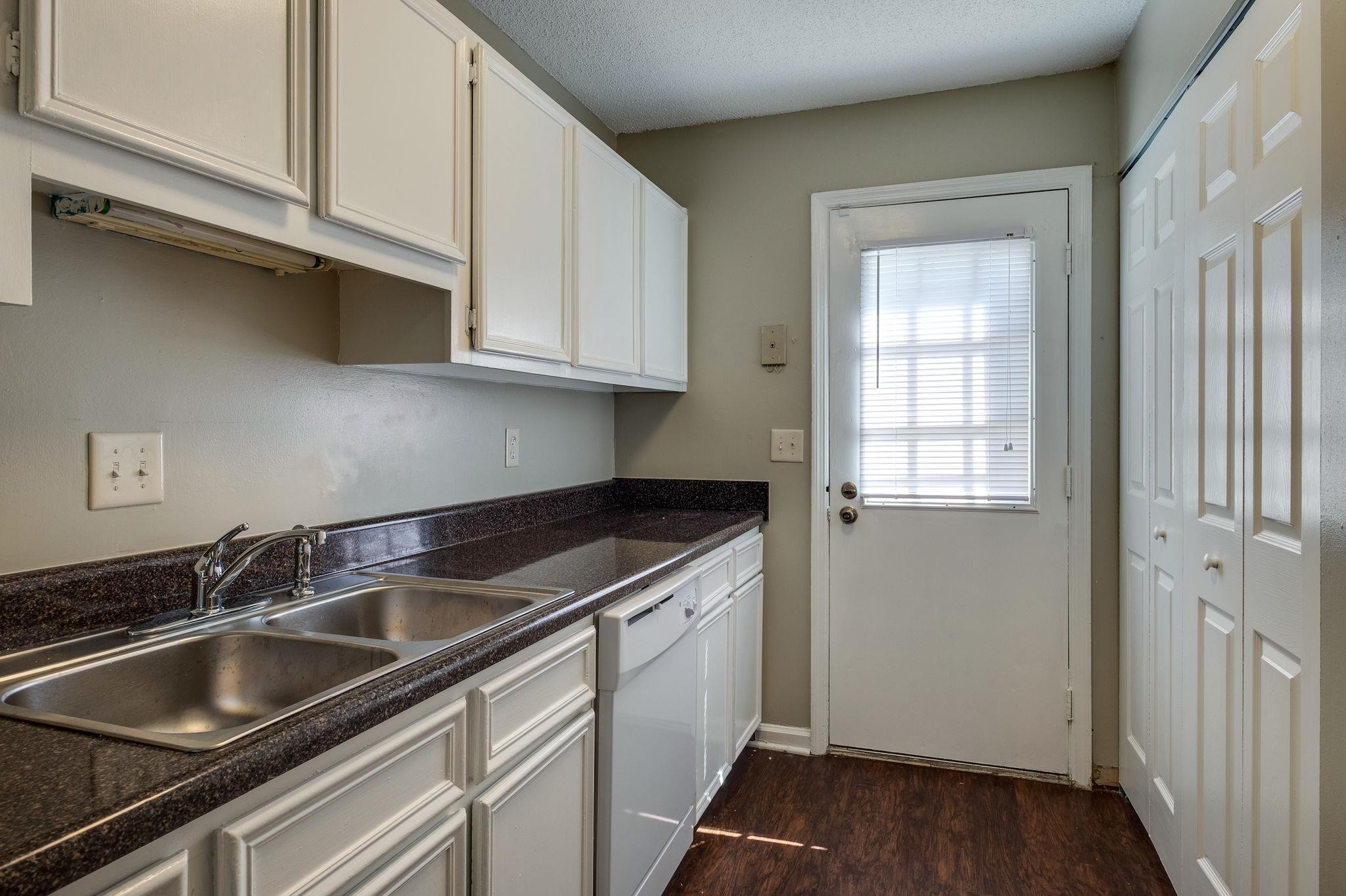 1301 Neelys Bend Road, Unit 28 Madison, TN 37115 - Photo 9 of 20