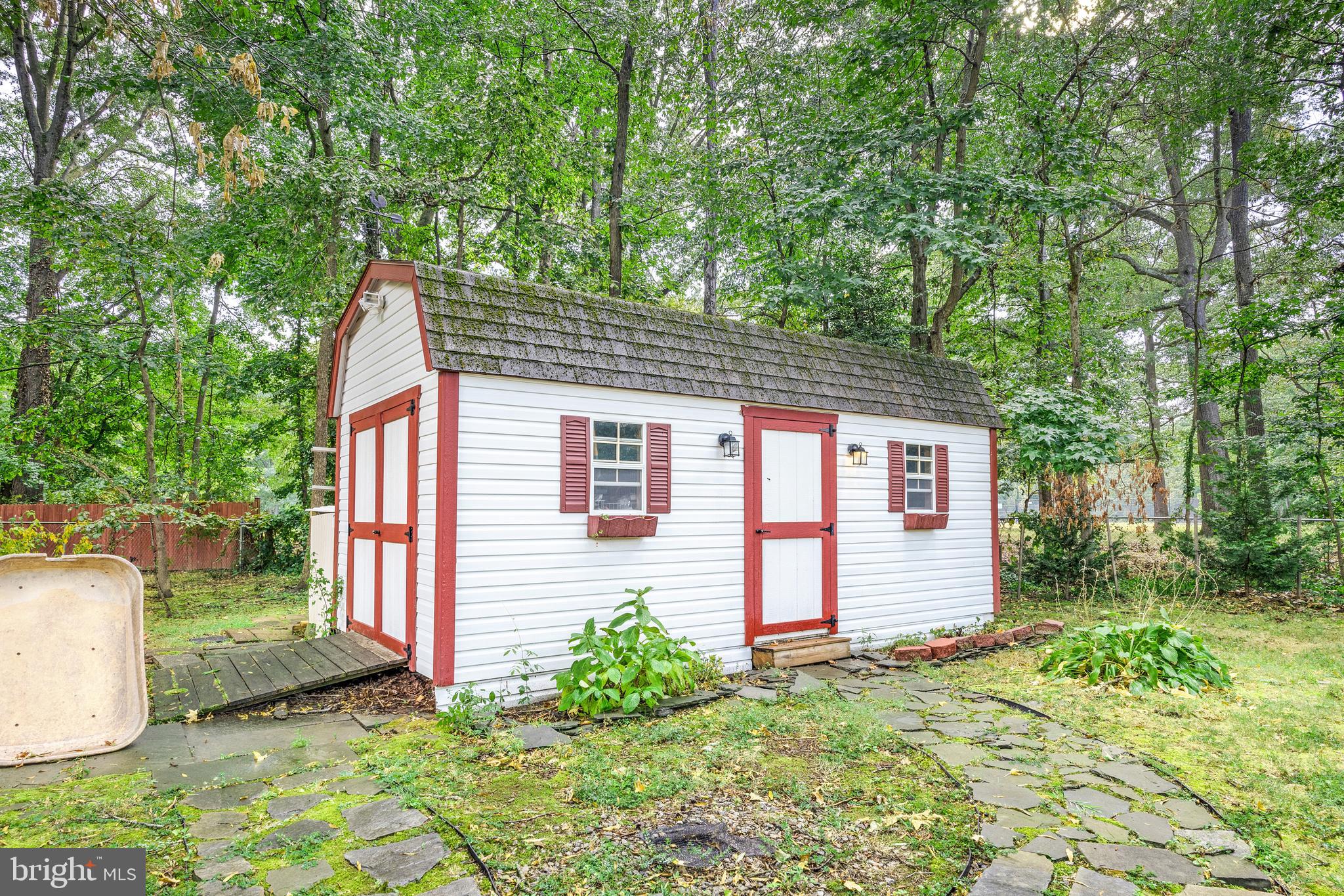 8600 Gateshead Road Alexandria, VA 22309 - Photo 53 of 60 Shed
