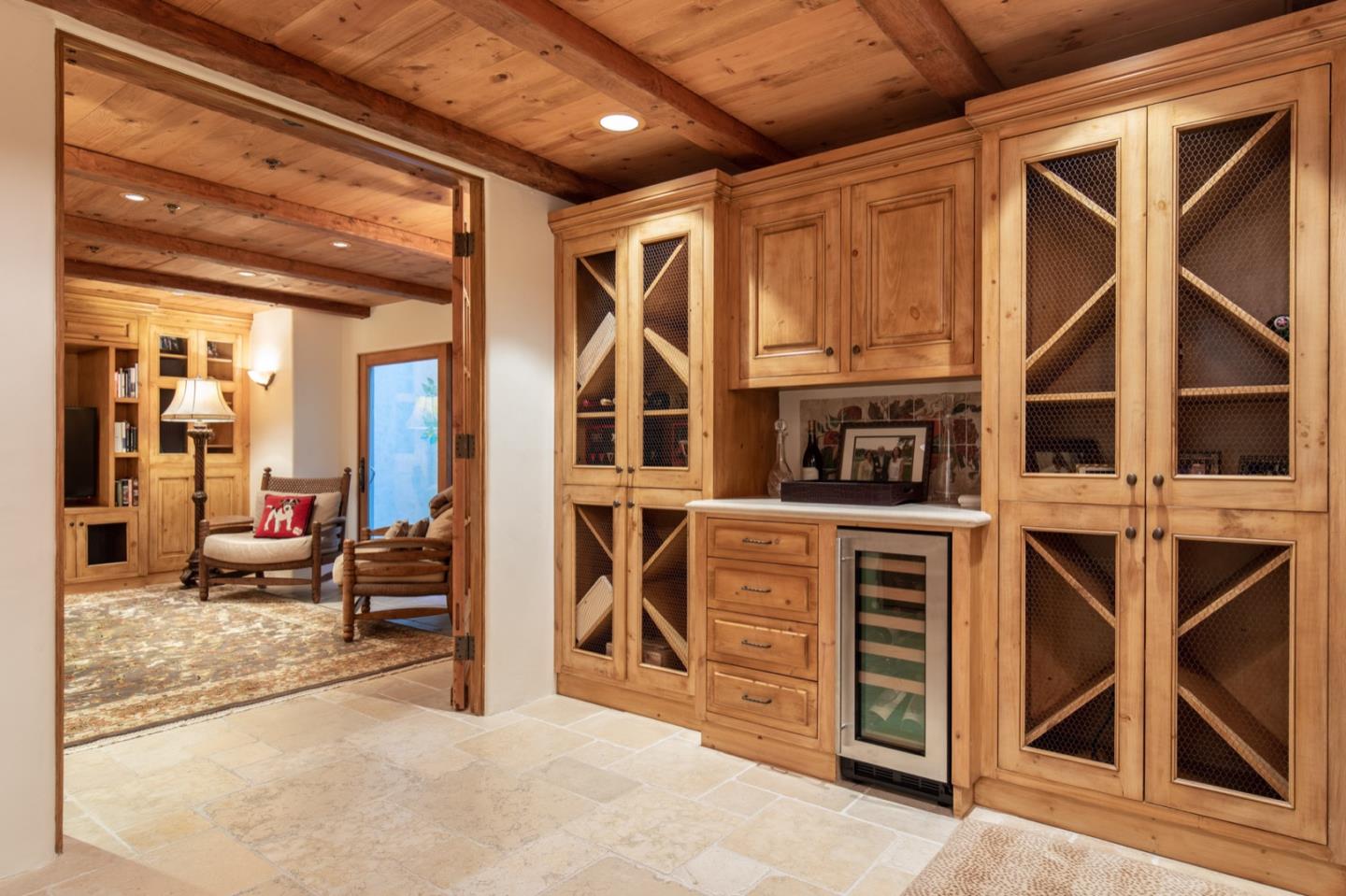 26255 Ocean View Avenue Carmel, CA 93923 - Photo 10 of 20