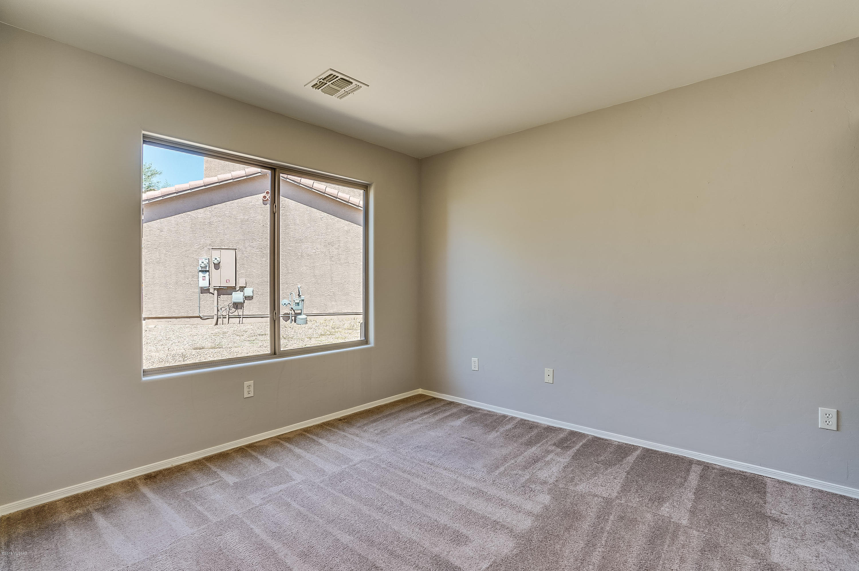 39088 South Running Roses Lane Tucson, AZ 85739 - Photo 25 of 40 Gallery Image 25