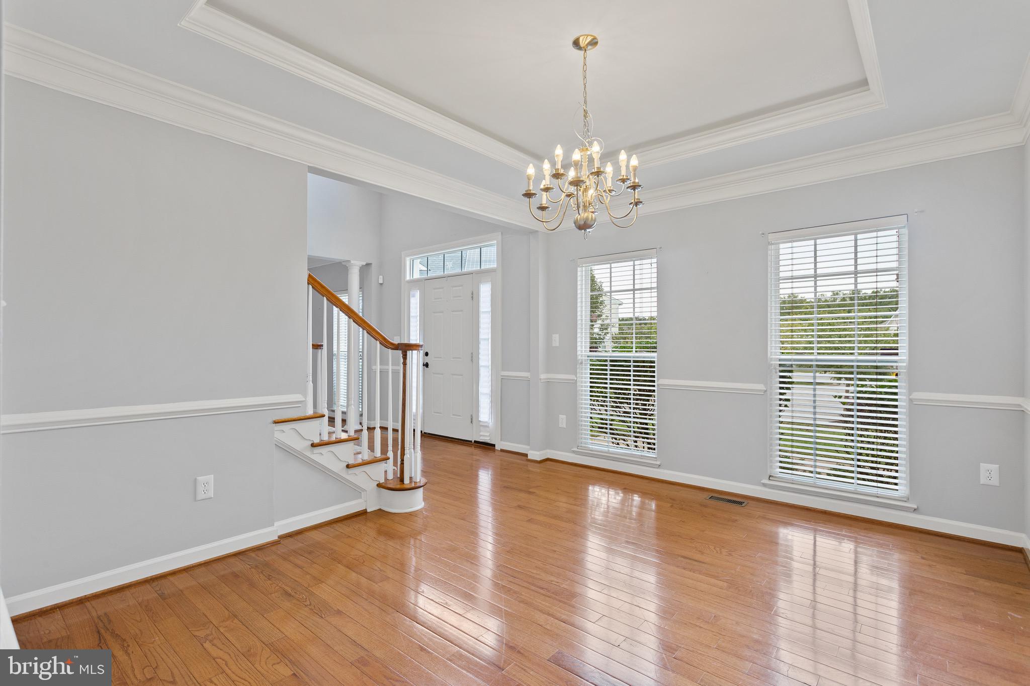 1612 Durham Way Hanover, MD 21076 - Photo 4 of 61 Tray ceilings