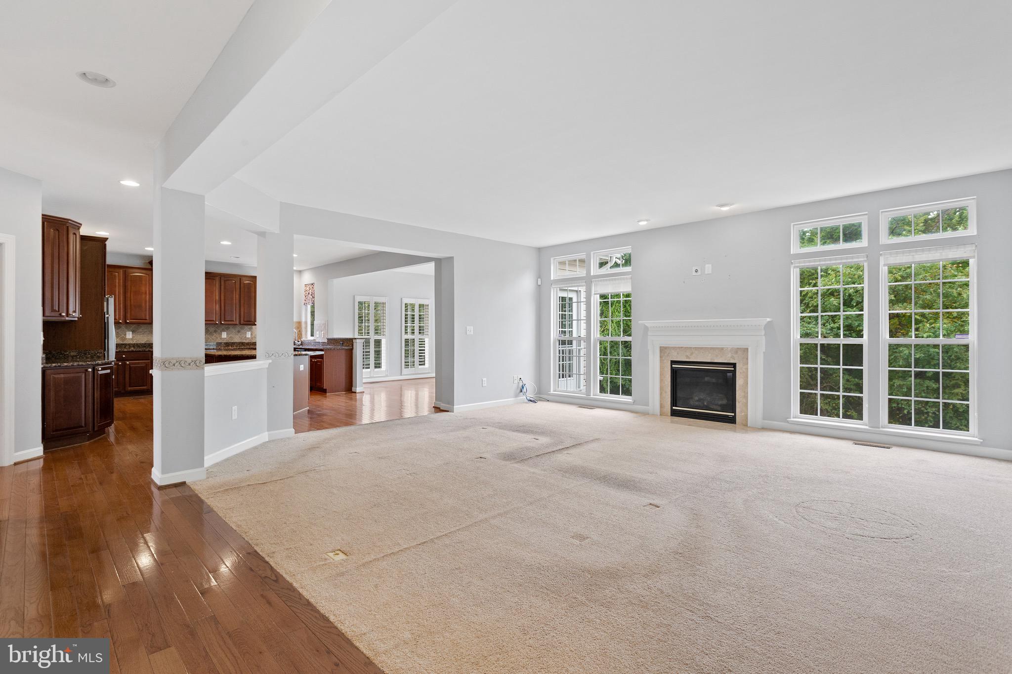 1612 Durham Way Hanover, MD 21076 - Photo 9 of 61 Large windows