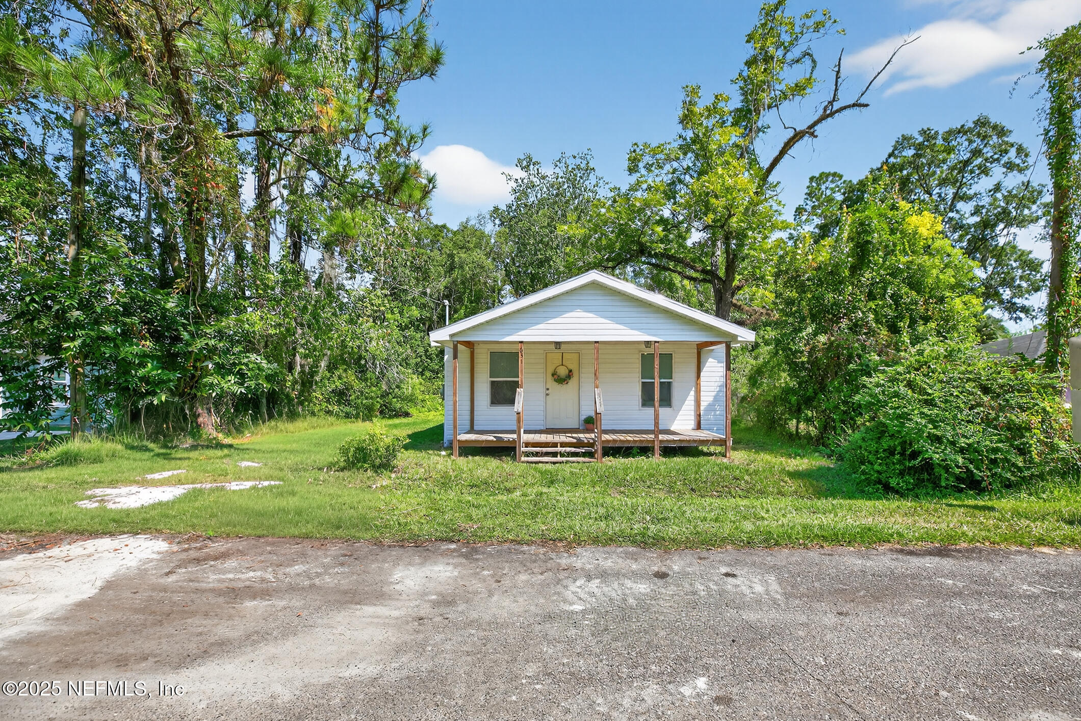 631 Moore Street Baldwin, FL 32234 - Photo 5 of 36