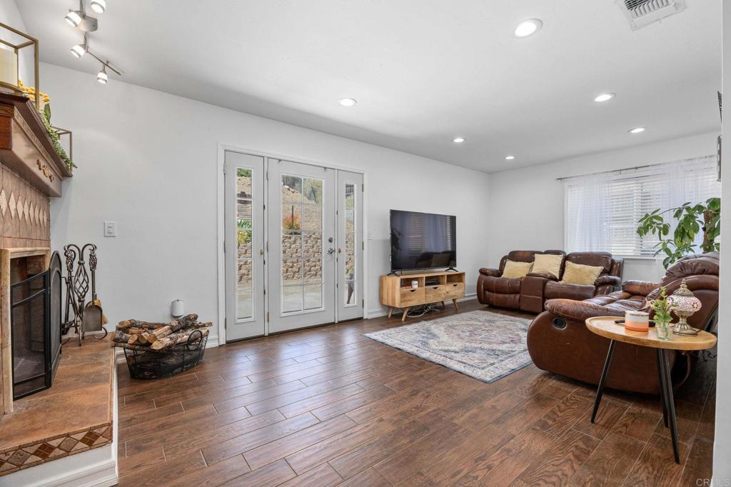 24376 Rutherford Road Ramona, CA 92065 - Photo 18 of 65 separate family room
