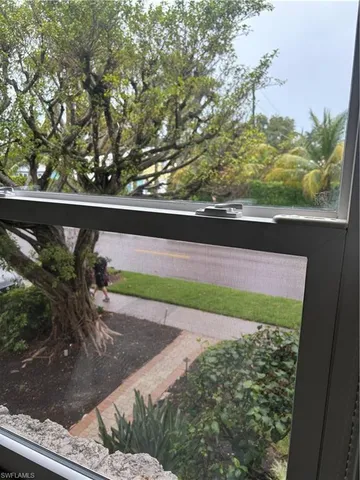 a view of a floor in front of a yard