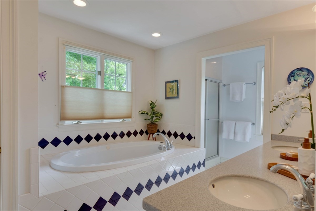 96 Richdale Road Needham, MA 02494 - Photo 25 of 41