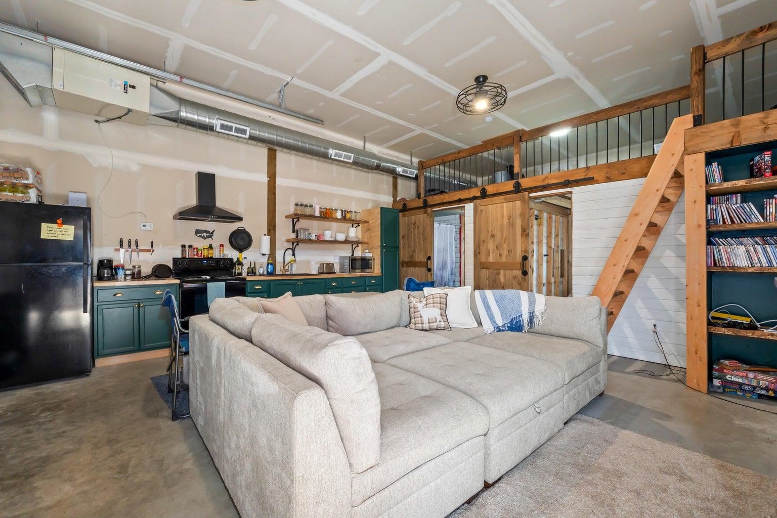 4497 25 S Highway Hunters, WA 99137 - Photo 11 of 50