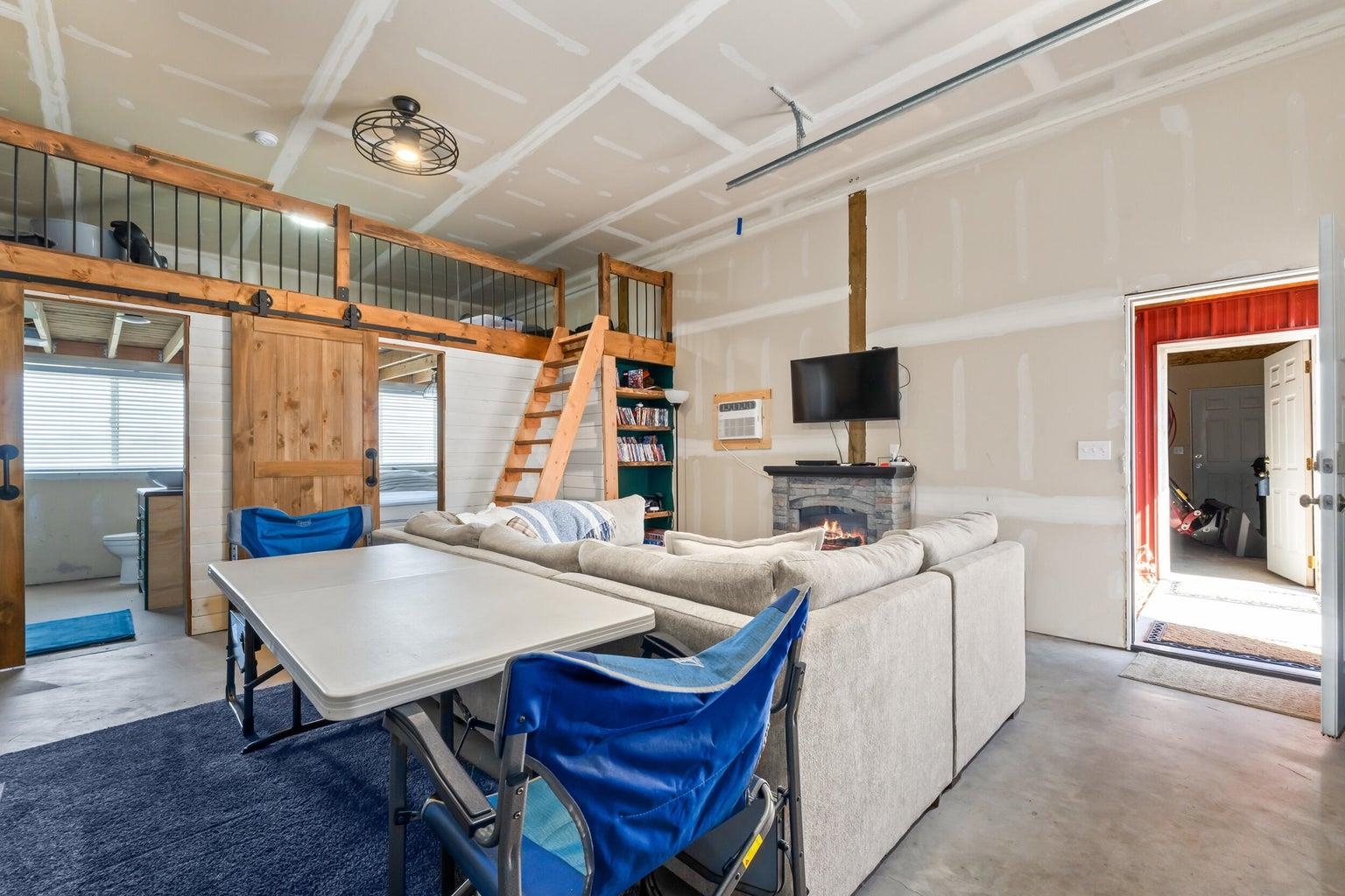 4497 25 S Highway Hunters, WA 99137 - Photo 13 of 50