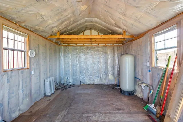 $450,000 | 4497 25 S Highway, Hunters, WA 99137