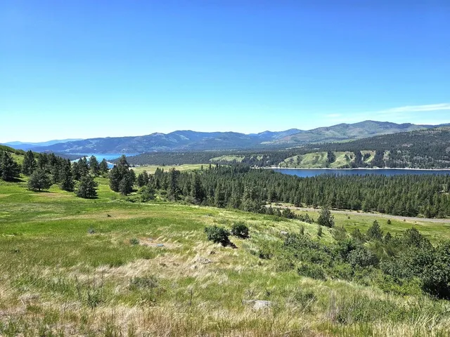 $450,000 | 4497 25 S Highway, Hunters, WA 99137