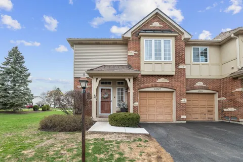 $299,000 | 34229 Homestead Road, Gurnee, IL 60031