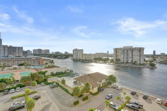 $2,700 | 1833 South Ocean Drive, Unit 906, Hallandale Beach, FL 33009