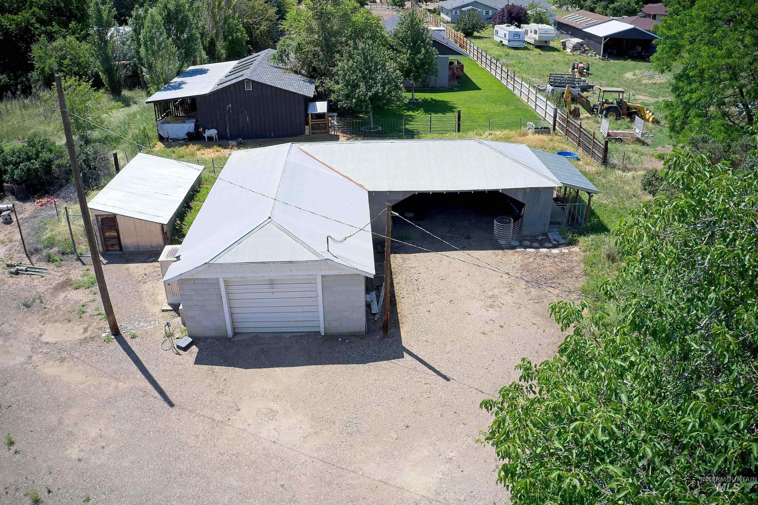1009 County Road 70 Weiser, ID 83672 - Photo 32 of 48