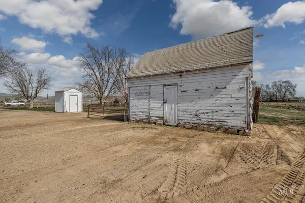 $469,000 | 1009 County Road 70, Weiser, ID 83672
