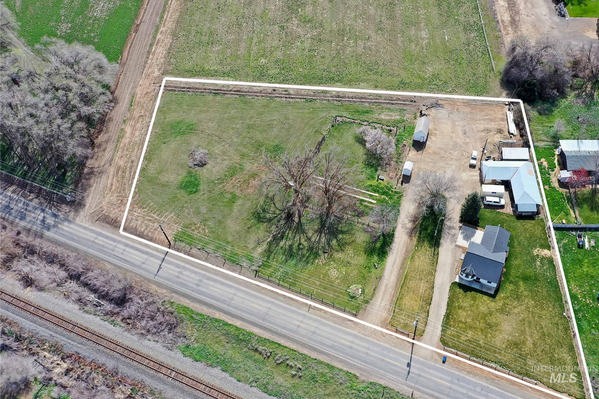 1009 County Road 70 Weiser, ID 83672 - Photo 42 of 48 Drone / aerial view