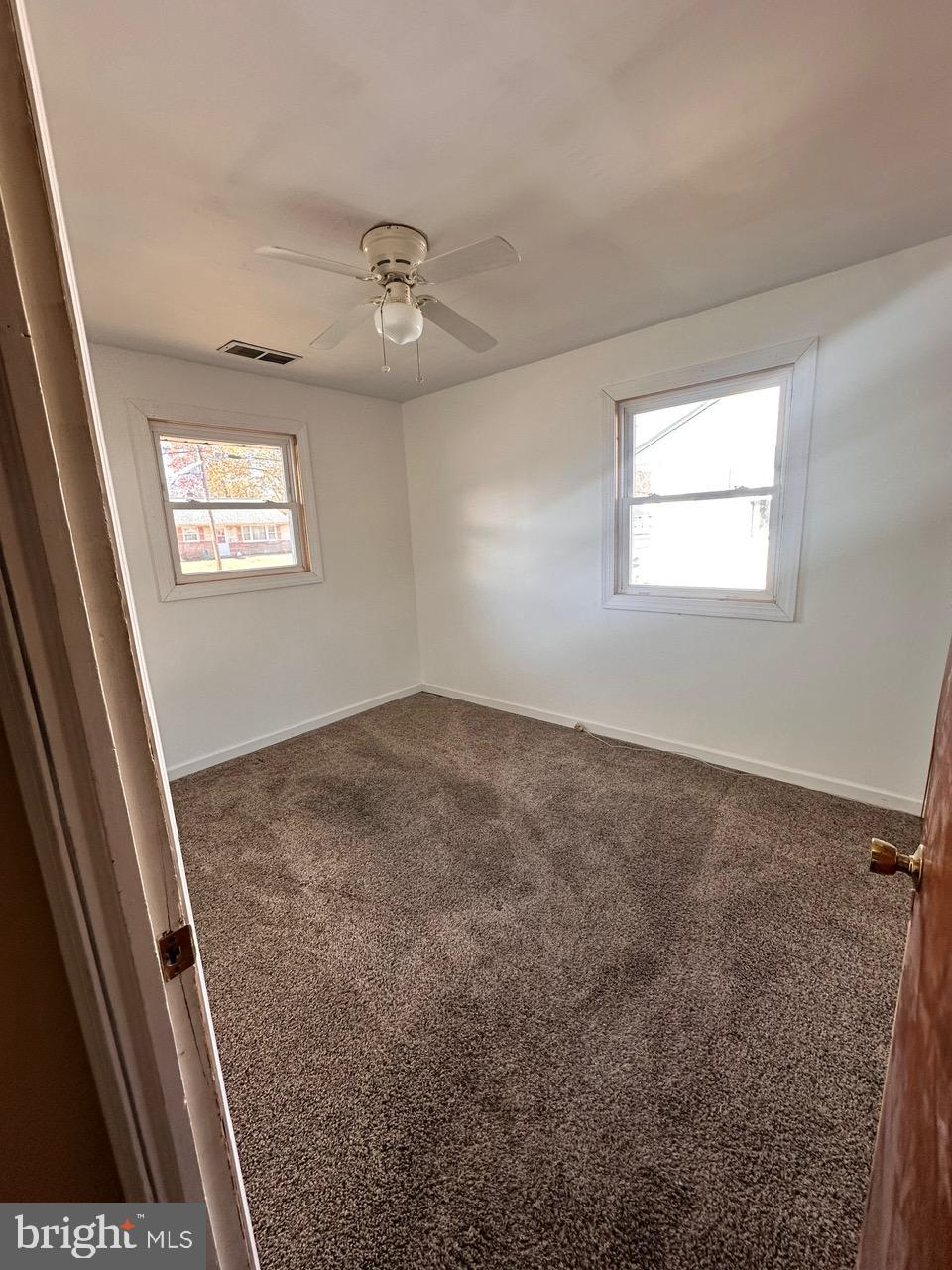 156 Riggins Boulevard Deptford, NJ 08096 - Photo 9 of 13 Gallery Image 9
