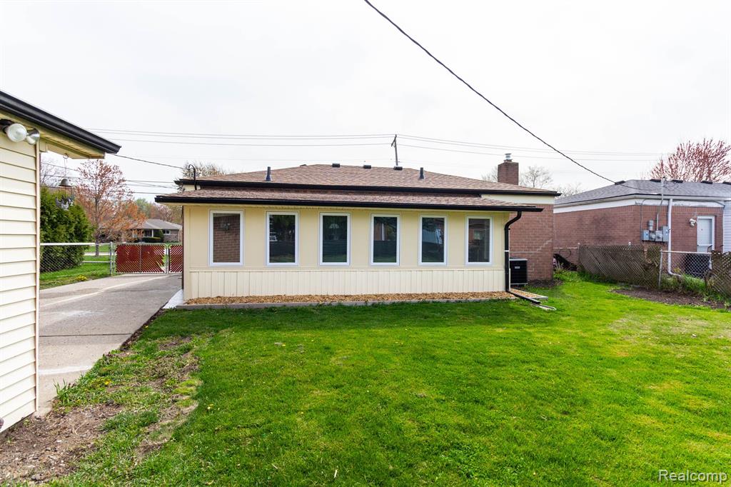 31341 Hayes Road Warren, MI 48088 - Photo 35 of 35