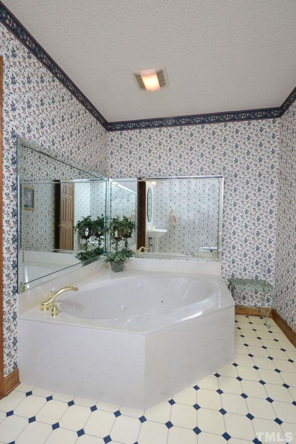 2544 Burton Road Durham, NC 27704 - Photo 13 of 18 Bathroom