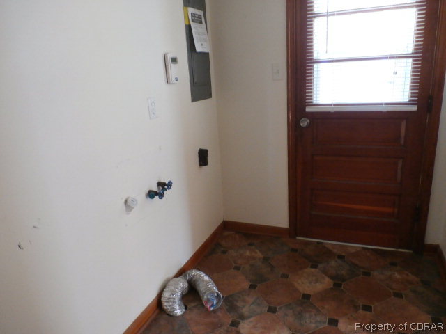 310 Johnson Road Urbanna, VA 23175 - Photo 7 of 11