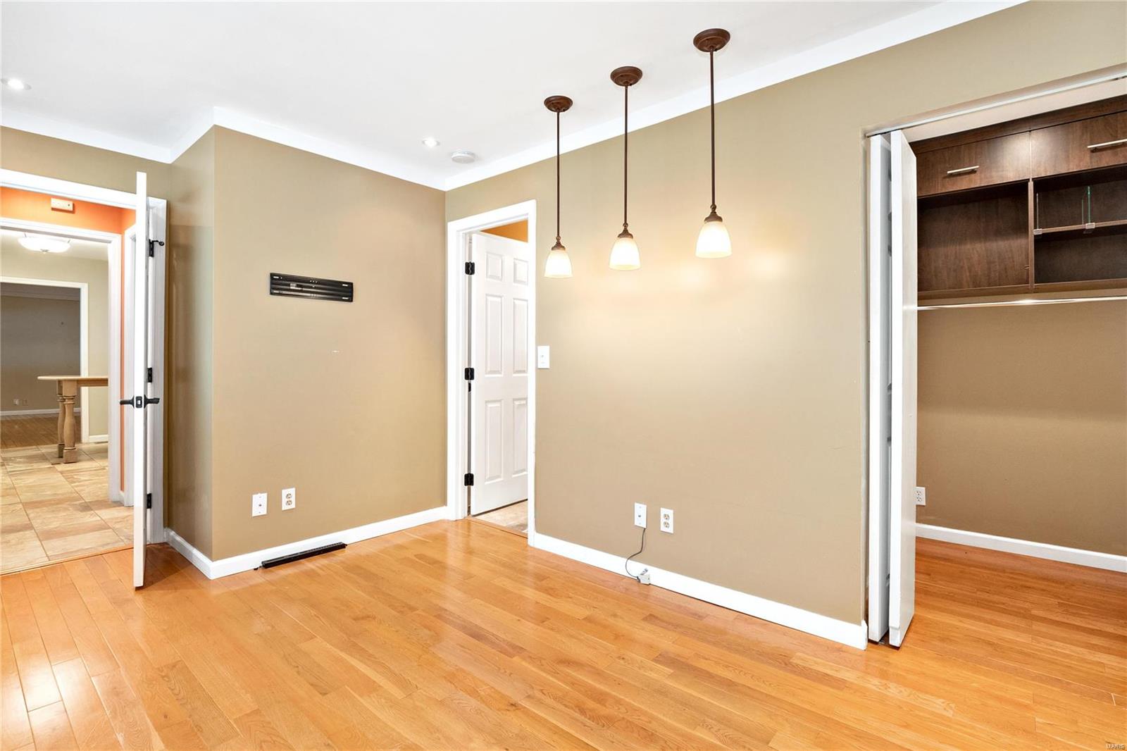 1871 Clover Ridge Court Chesterfield, MO 63017 - Photo 28 of 46 Gallery Image 28