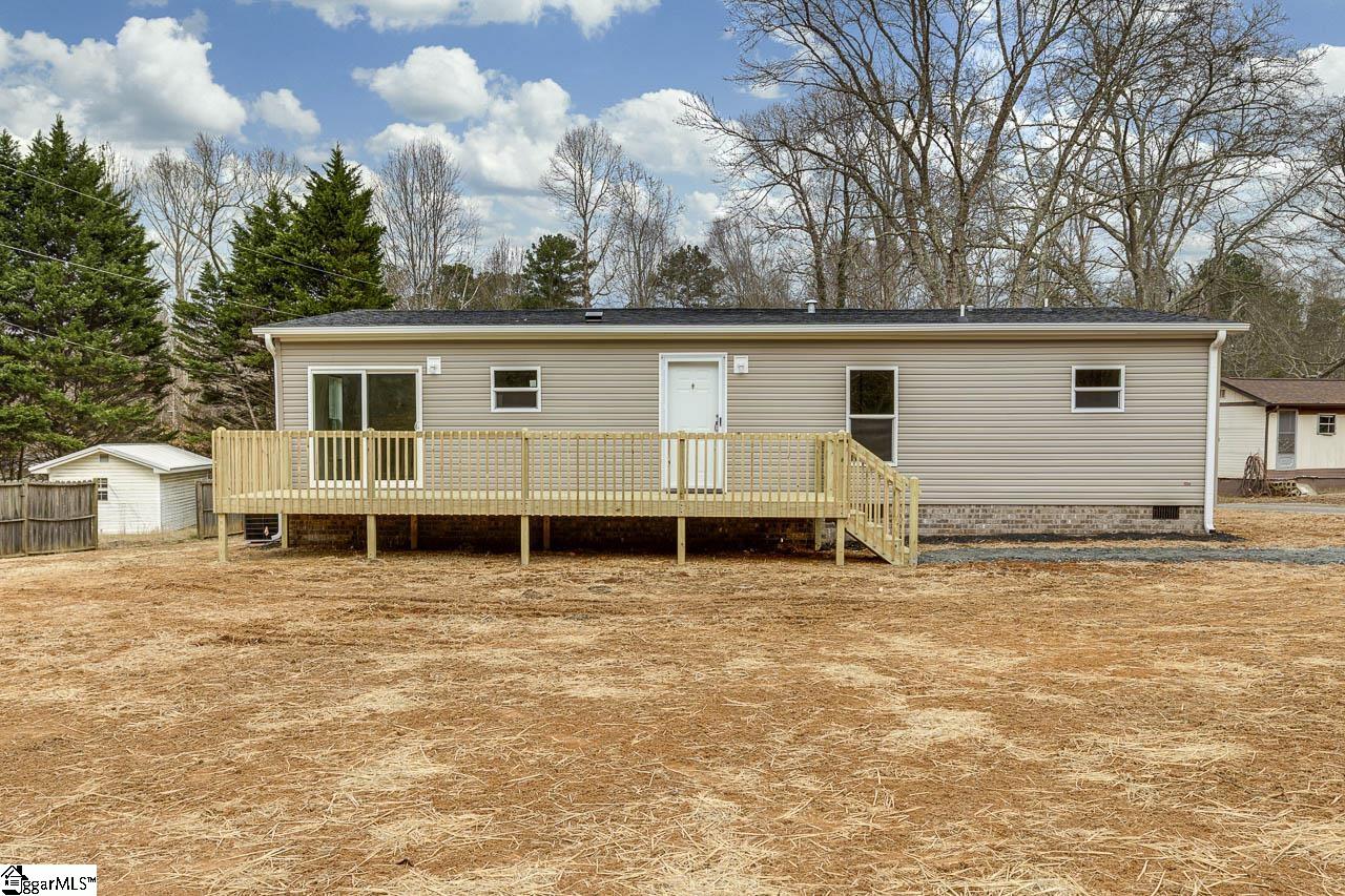 844 Black Snake Road Easley, SC 29640 - Photo 23 of 26