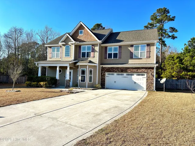 $2,300 | 908 Merlin Court, Jacksonville, NC 28546