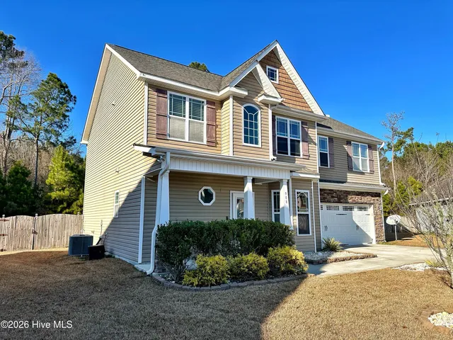 $2,300 | 908 Merlin Court, Jacksonville, NC 28546