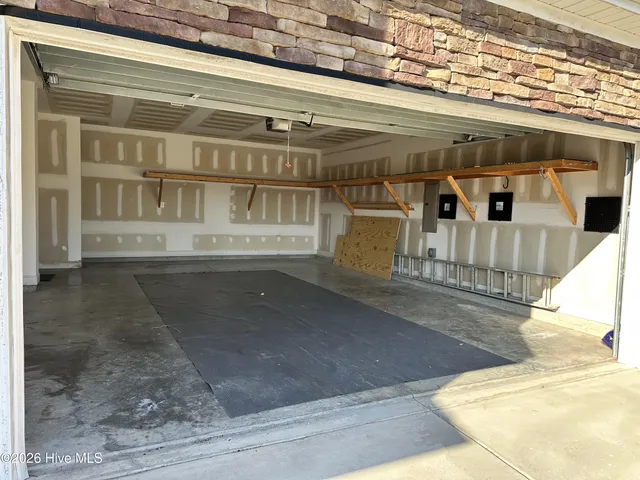 $2,300 | 908 Merlin Court, Jacksonville, NC 28546