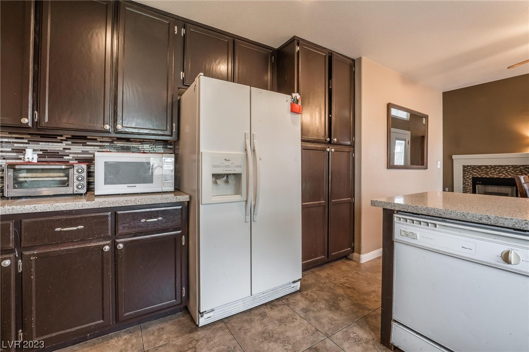 2636 Ridgewater Circle Henderson, NV 89074 - Photo 9 of 39