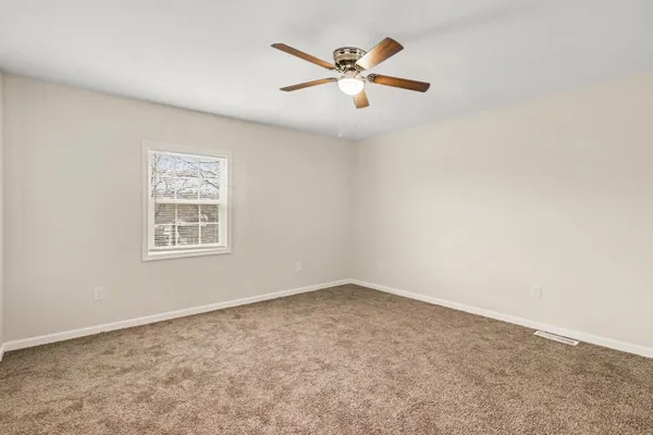 $330,000 | 190 Powers Way, Unit 1 & 2, Aurora, IN 47001