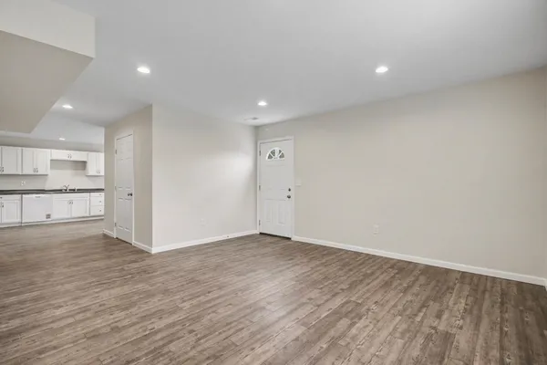 $365,000 | 190 Powers Way, Unit 1 & 2, Aurora, IN 47001