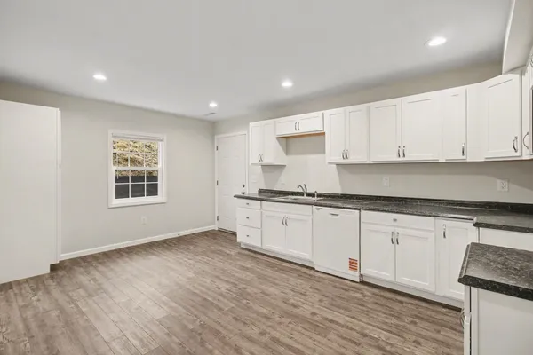 $330,000 | 190 Powers Way, Unit 1 & 2, Aurora, IN 47001
