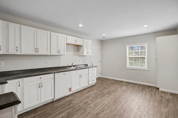 $330,000 | 190 Powers Way, Unit 1 & 2, Aurora, IN 47001
