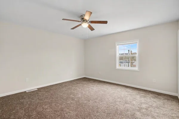 $365,000 | 190 Powers Way, Unit 1 & 2, Aurora, IN 47001