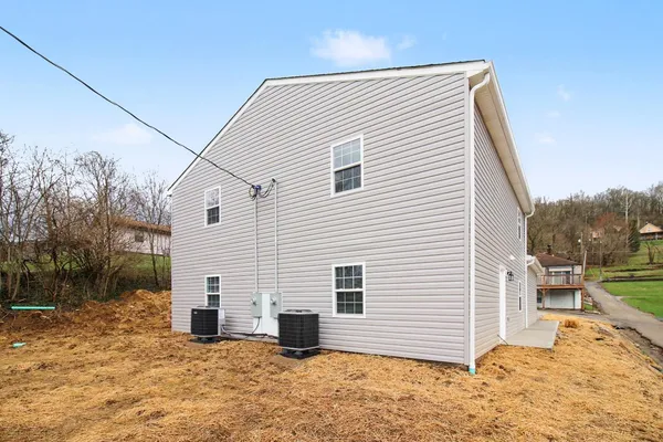 $330,000 | 190 Powers Way, Unit 1 & 2, Aurora, IN 47001