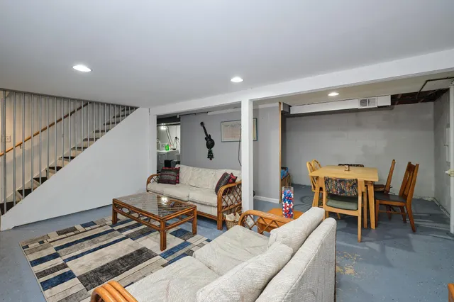 $325,000 | 1236 4 1/2 Street Northwest, Rochester, MN 55901